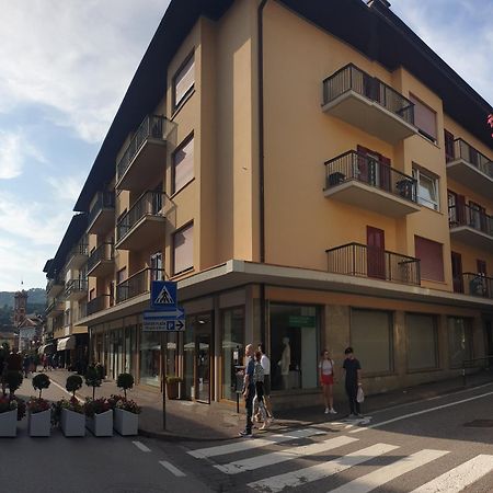 Appartamento "Roby" In Centro Cavalese Exterior photo
